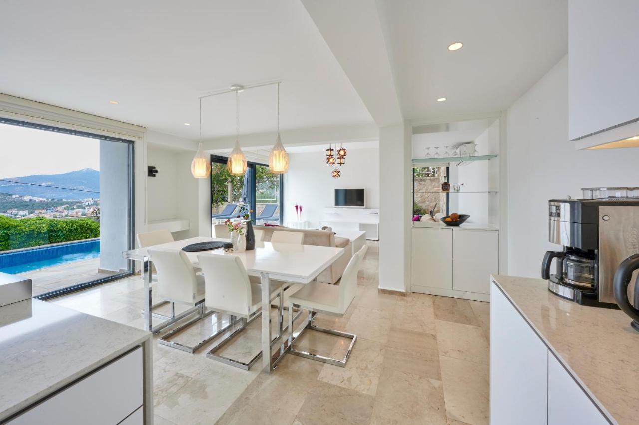 Luxus Villa Skyla Mit 5 Schlafzimmern & Meer-Blick Kas Exterior foto
