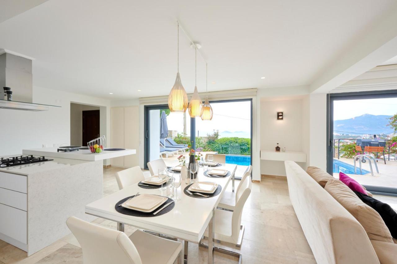 Luxus Villa Skyla Mit 5 Schlafzimmern & Meer-Blick Kas Exterior foto