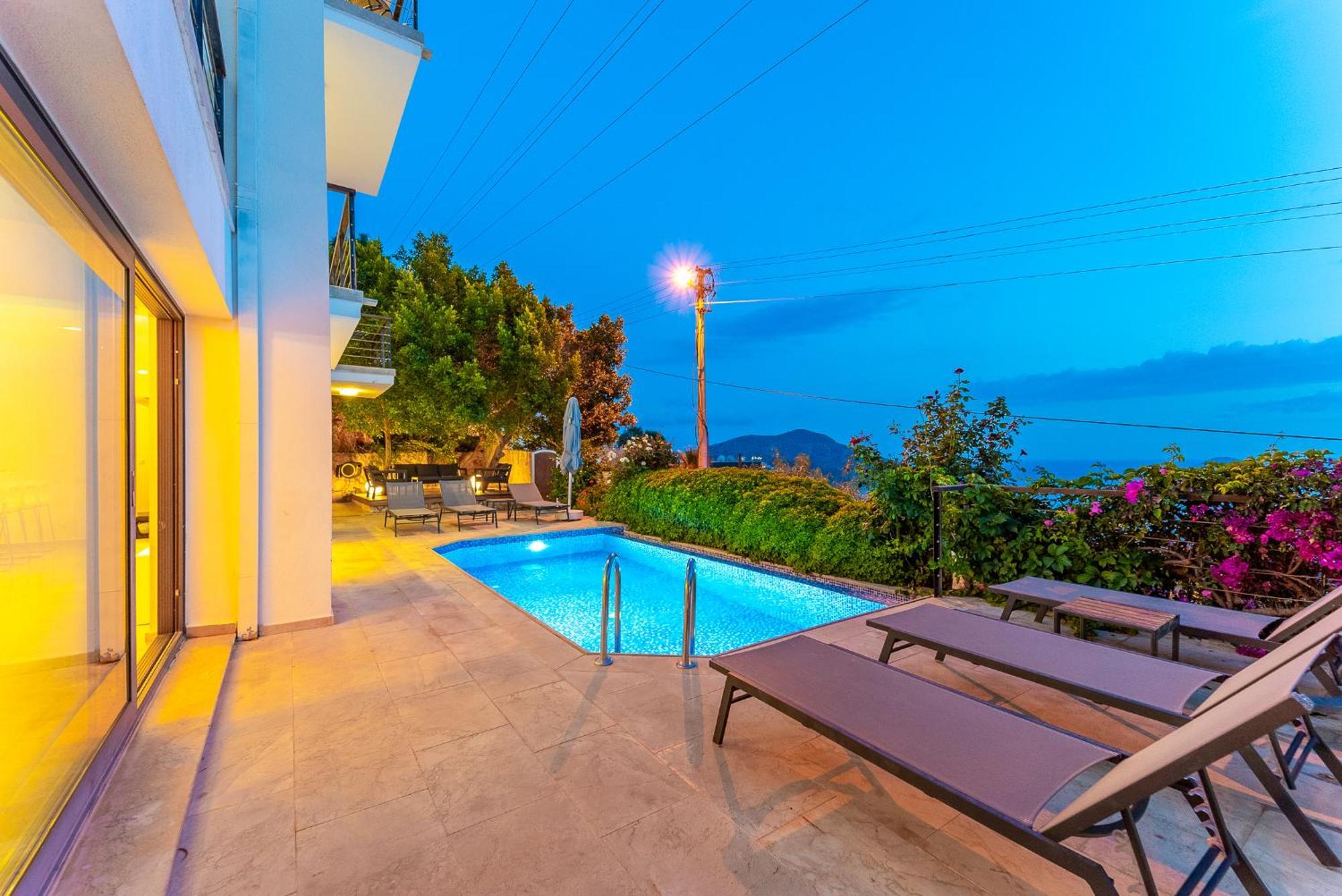 Luxus Villa Skyla Mit 5 Schlafzimmern & Meer-Blick Kas Exterior foto